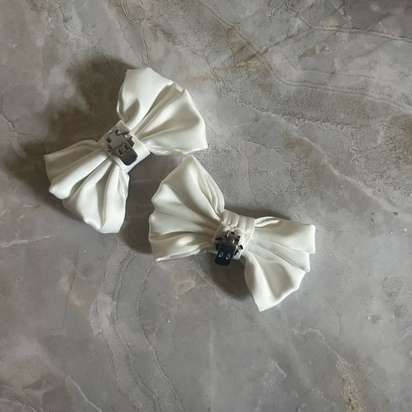 Pashion Footwear Toe Clip - Picture 2 of 2